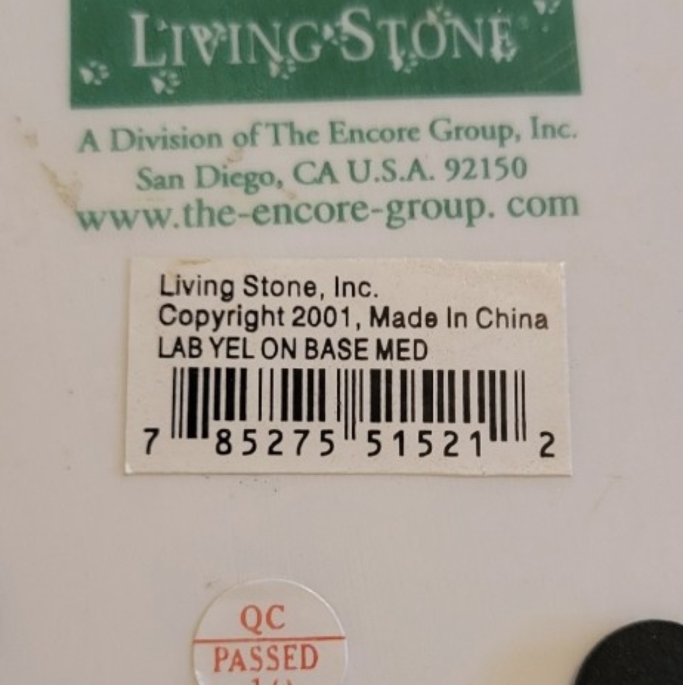 Living Stone Inc. Yellow Labrador Figurine - Picture 7 of 9
